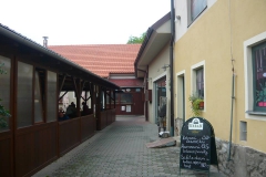 trebic_budova02