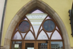 radnicni_budova