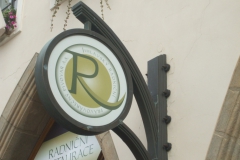 radnicni_budova01