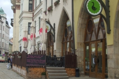 radnicni_budova03