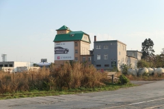 velkorakovsky_budova01