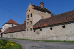 Mačice Zámecký 01