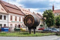 zatec_budova01