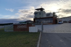 lounyzichovec_budova Hynek Rosenbaum 01