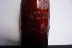 novy-dvur-lahev